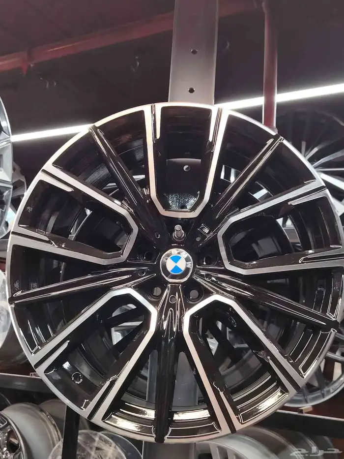 جنوط BMW 9