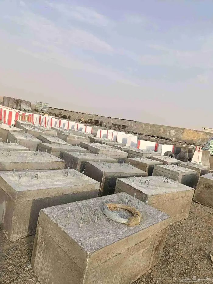 صبيات حواجز خرسانية 3