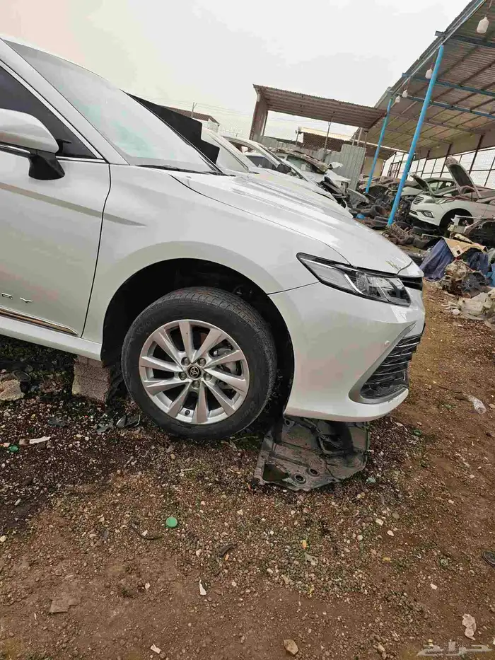 تويوتا كامري 2024 قطع غيار تشليح 4