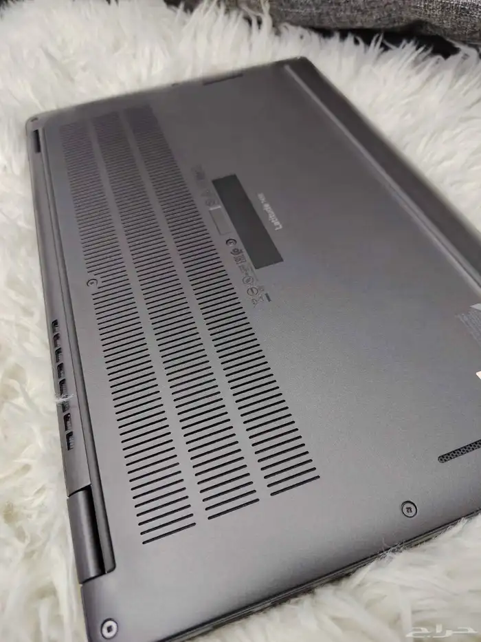 Dell 7410 corei7 جيل 10 ومعاه شنطة الاصليه 8
