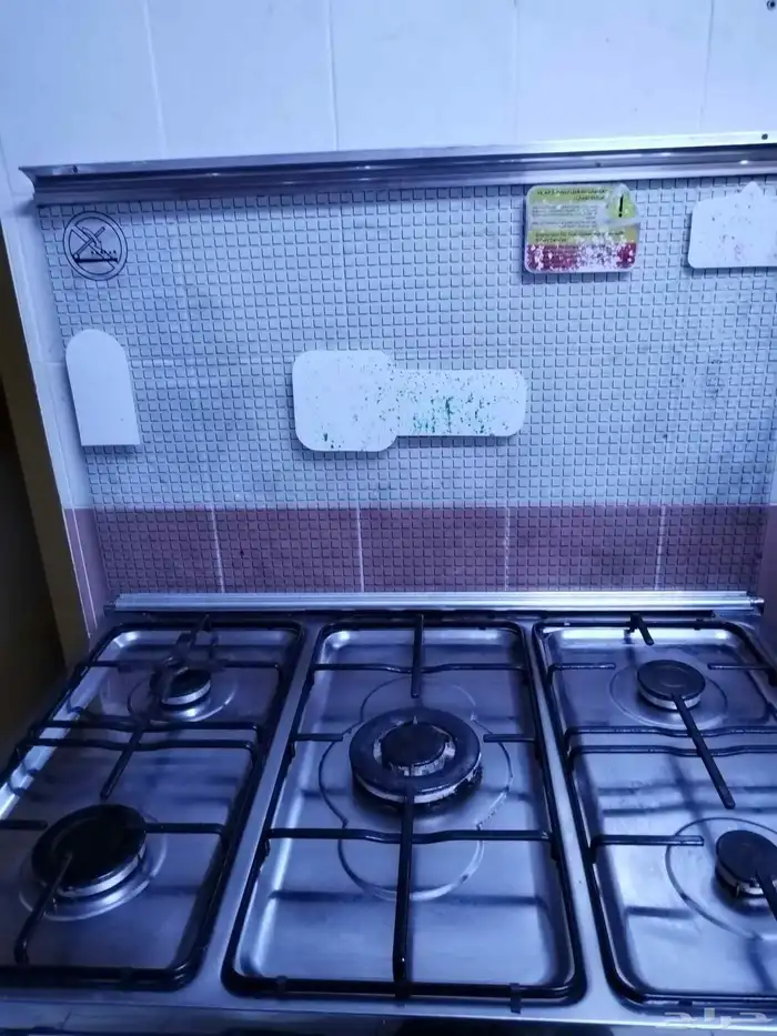 للبيع فرن غاز 0