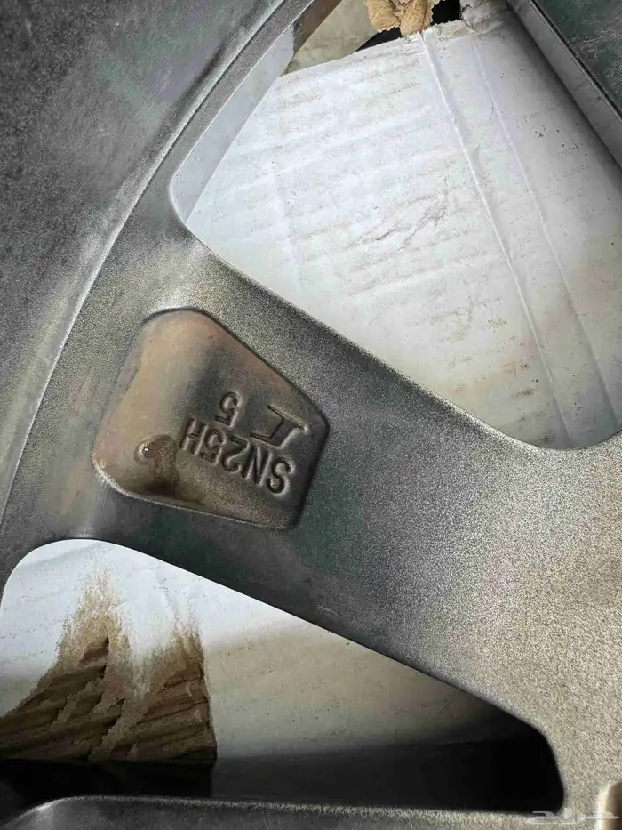 جنوط تويوتا لاندكروزر اصلي وكاله موديل2021 10