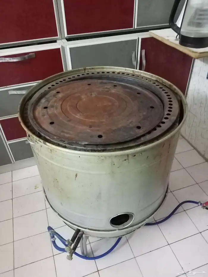 لبيع العدد 2شفاط3غسالت وحده تماتك ثلاجه صغيره 1تنور خبز شاشه 5