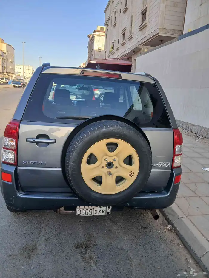 سوزوكي قراند فيتارا 1