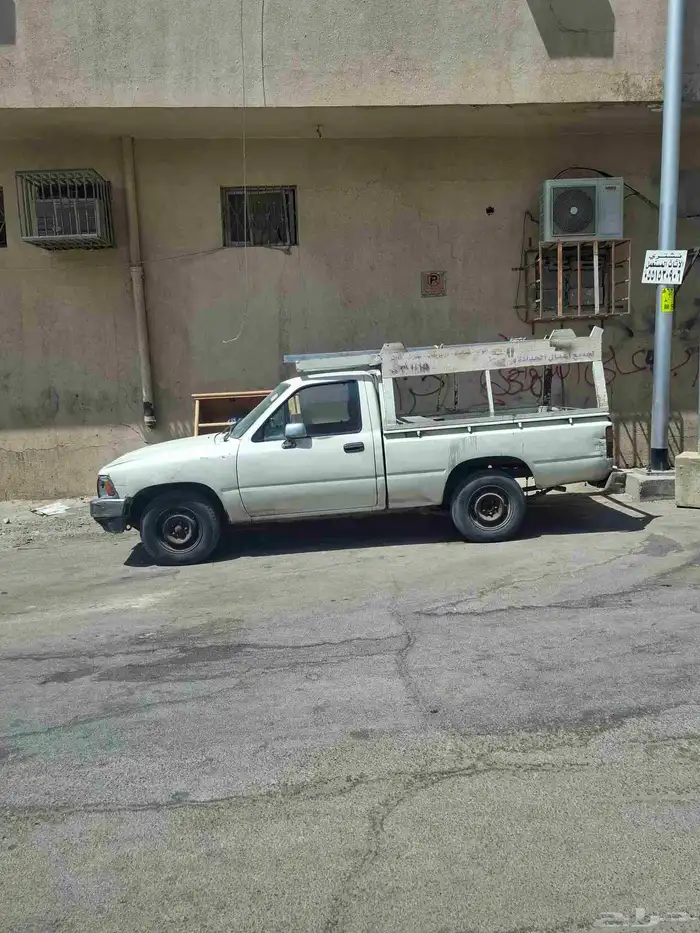 سياره هايلكس مديل 90 على السوم 0