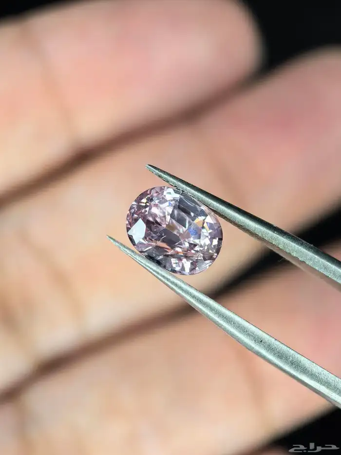 حجر سبيل وردي طبيعي مفحوص بشهادة مختبر 2