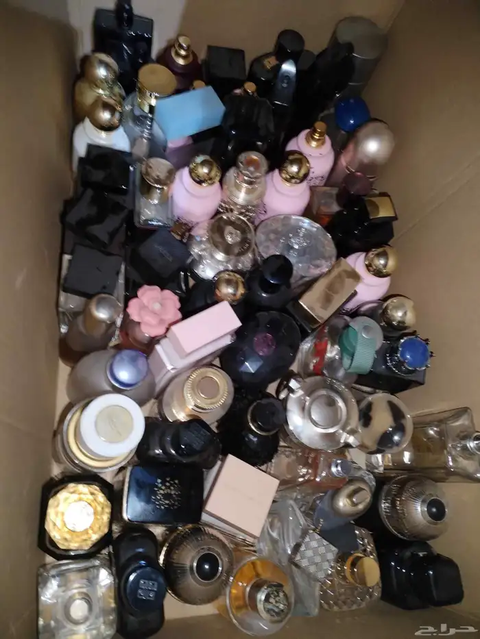 قزيز عطور فارغه الي يبغهم يتواصل علا رقمي وتس 0