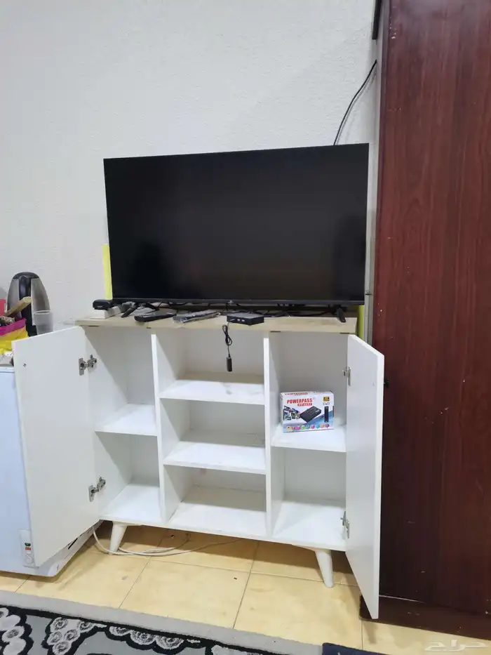 تسريحه وتصلح مكتبة تليفزيون 0