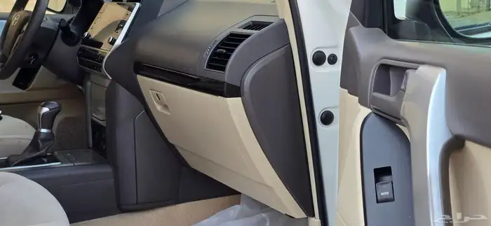 برادو 2021 نص فل V6 TXL 20