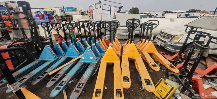رافعات نقل بضائع 0