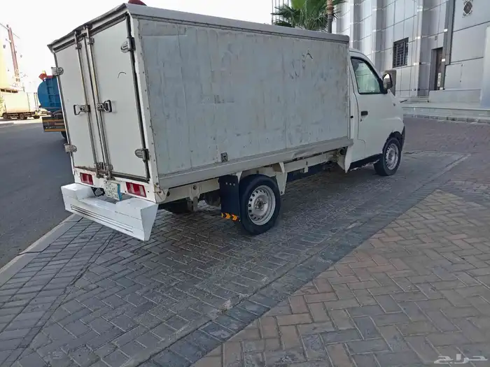 دباب لتوصيل الطرود الأمانات خارج تبوك 1