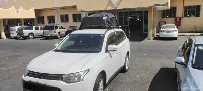ميتسوبيشي اوتلاندر 2014 0