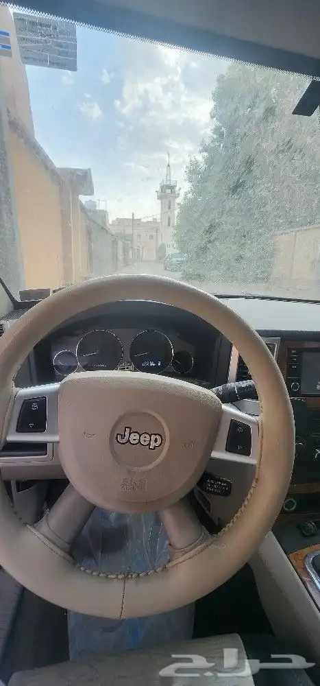 قراند شيروكي 2008 V8 LIMITED HEMI 4
