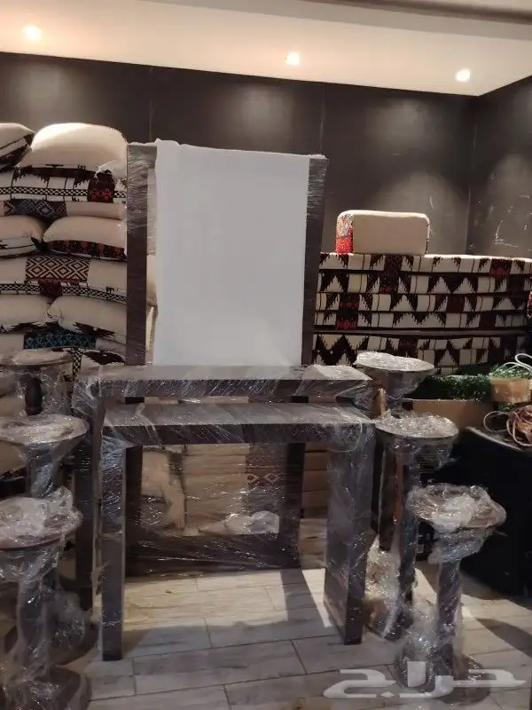 تاجير مدخل استقبال خشبي 4