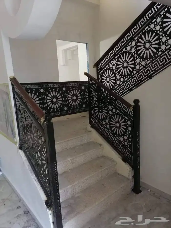 ماكينه الفايبر ليزر لتقطيع المعادن 1