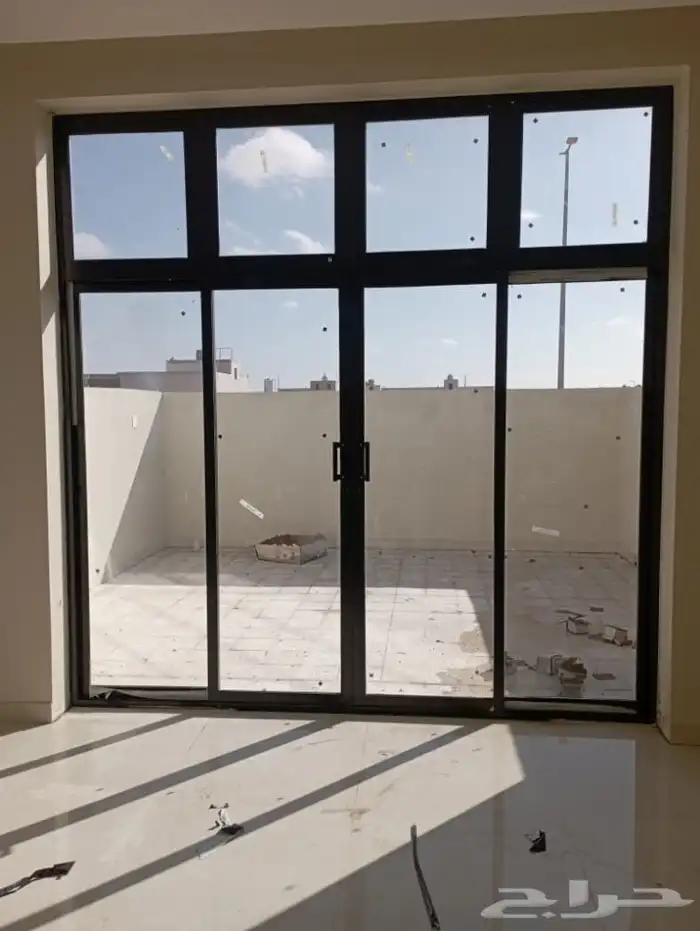 زجاج سكوريت والمنيوم 0
