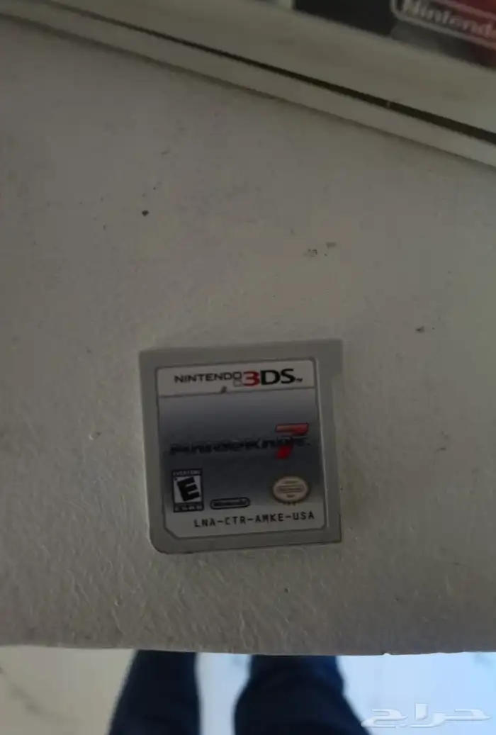 شريطين نينتندو 3DS مستعملة للبيع 0