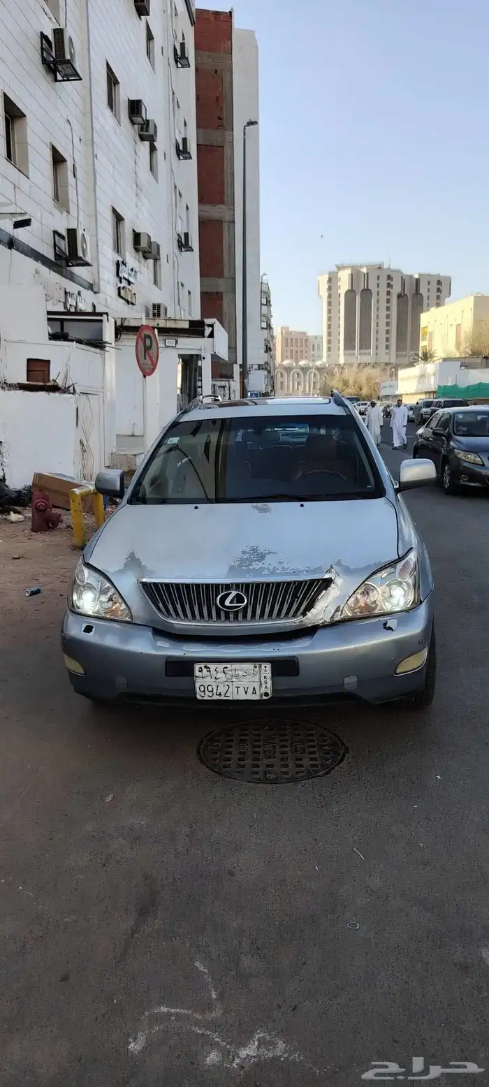 لكزس ار اكس 330 موديل 1