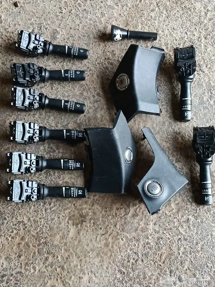 مفتاح مساحات سياره هيونداي مفتاح بصمه كهرباء 0