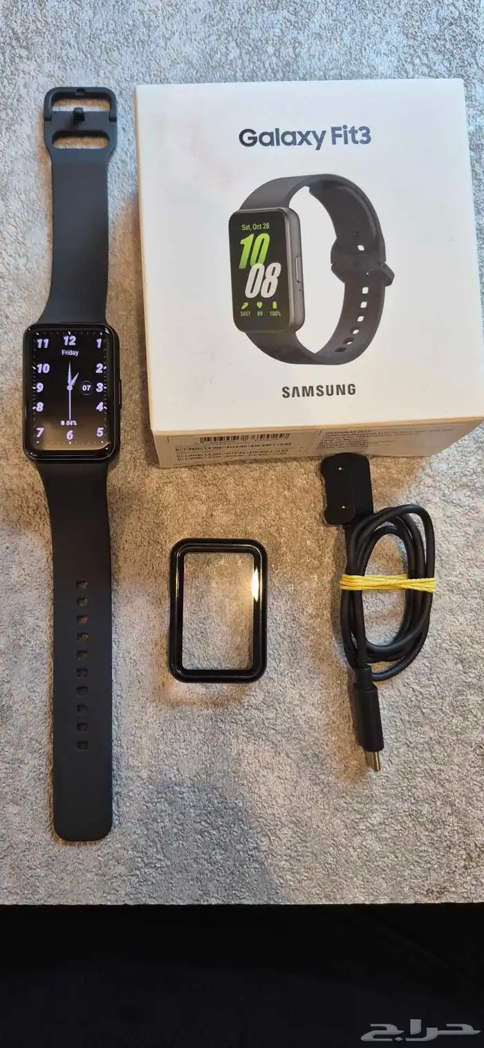 ساعة سامسونج galaxy fit3 للبيع 0
