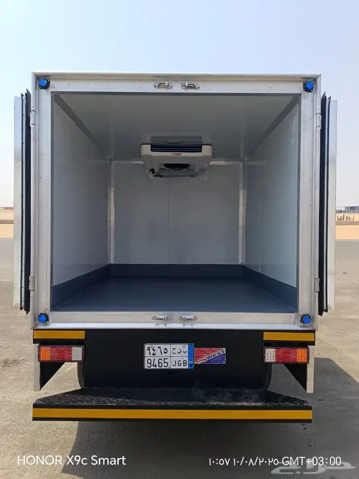 تم الانتهاء من تصنيع وتركيب صندوق وانيت مع تركيب جهاز تبريد 4