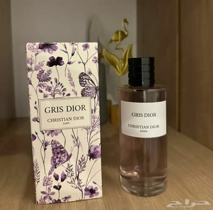 عطور ديور درجة اولى عرض 4 عطور 250 ريال 4