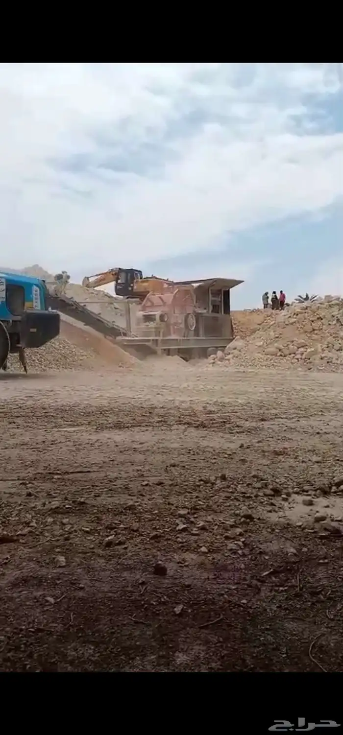 عندنا كسارات وغرابيل للايجار من أراد الإيجار يتوصل بناء 1