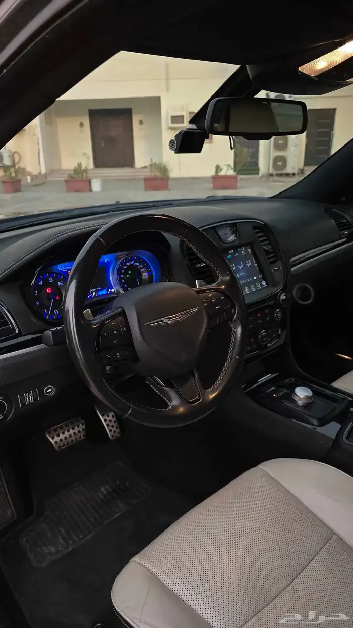 كرايزلر C300 S 2020 ممشى 64 فقط 10