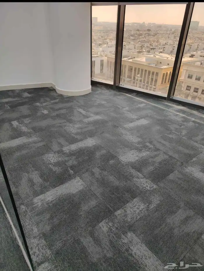 بلاط مكتبي 50 50 للشركات والمؤسسات 24