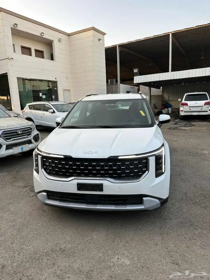 كيا كرنفال 2025 استاندر الاهليه 0