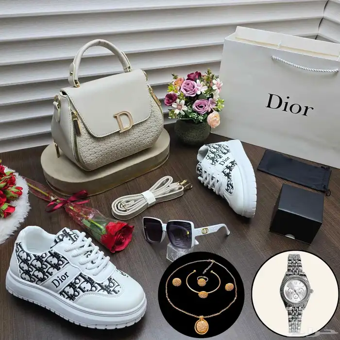 شنط وشوزات ماركات 2