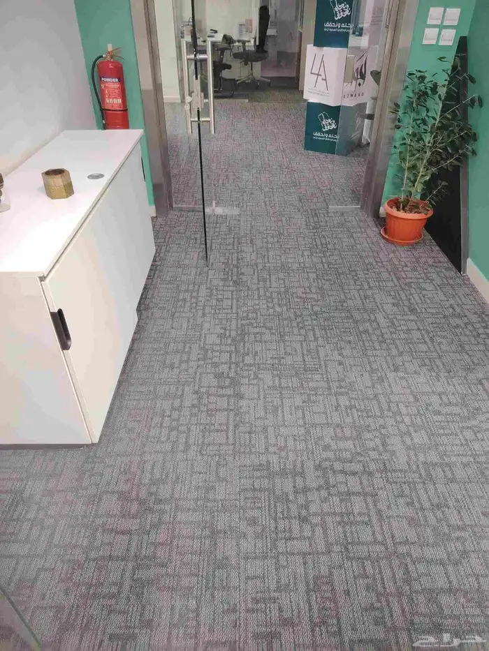 بلاط مكتبي 50 50 للشركات والمؤسسات 11