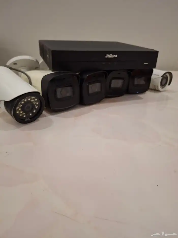 جهاز تسجيل كاميرات مراقبه DVR مع 6 كاميرات 0