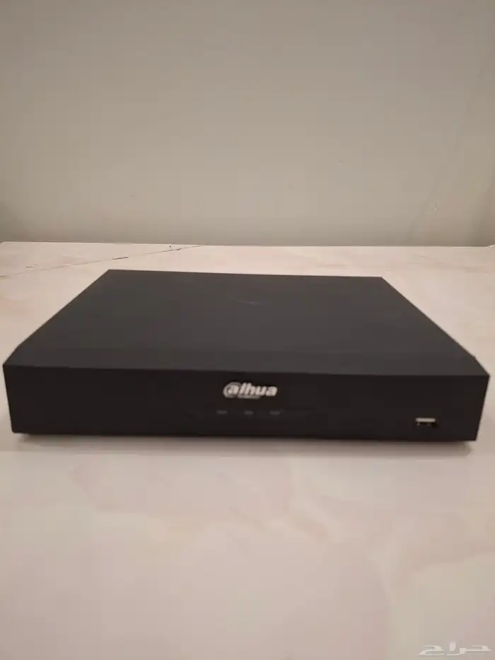 جهاز تسجيل كاميرات مراقبه DVR مع 6 كاميرات 6