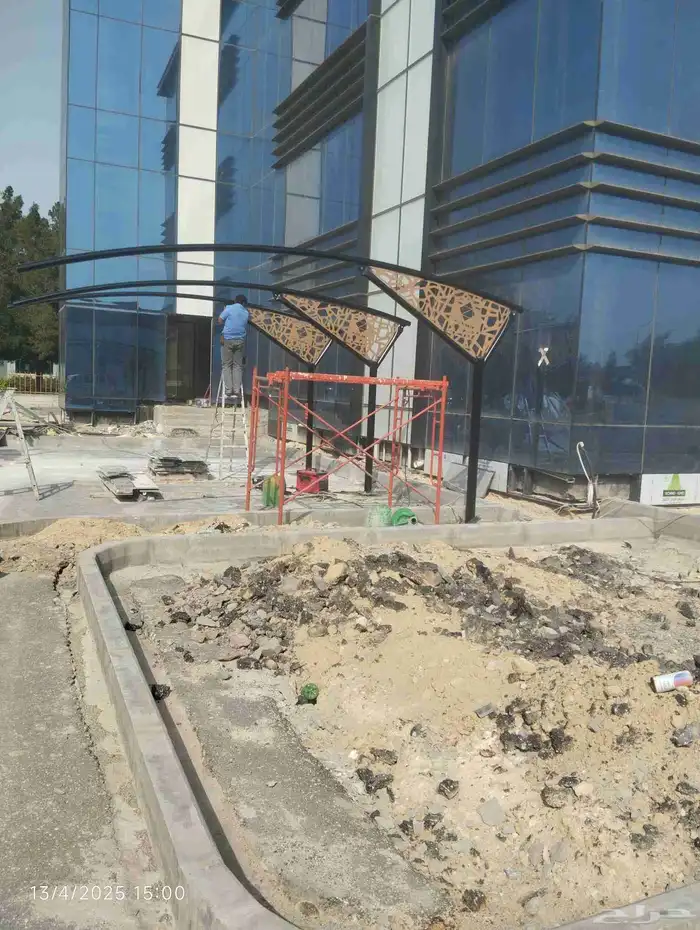 مظلات سيارات مظلات جلسات مواقف سيارات مستودعات مجالس بنل الج 1