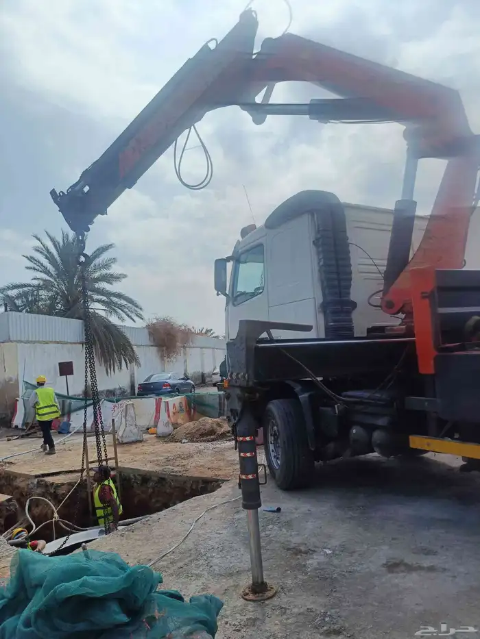 الايجار بوم ترك كرين 15 طن داخل سعودي عرب 0