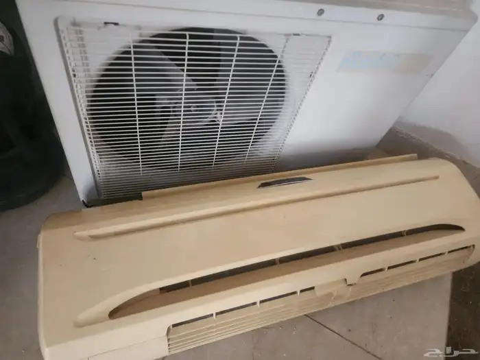 مكيف اسبليت طن ونص شغال 1