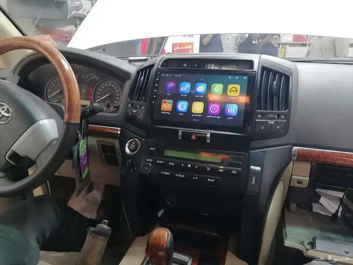 شاشه لندكروزر مديل 2013 2