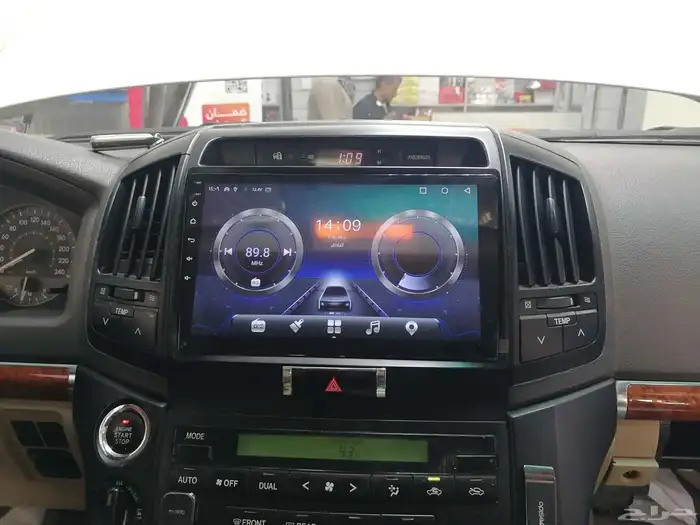 شاشه لندكروزر مديل 2013 4