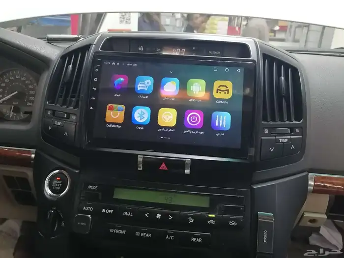 شاشه لندكروزر مديل 2013 1