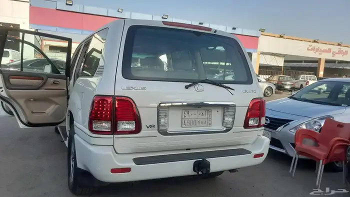 جيب لكزس 2005 جيب لكزس 2005 سعودي اللون ابيض 80 3