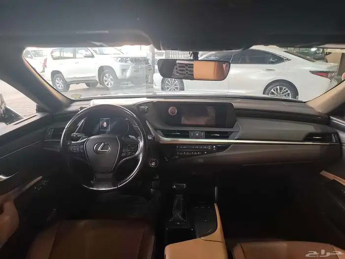 لكزس es250 2020 10