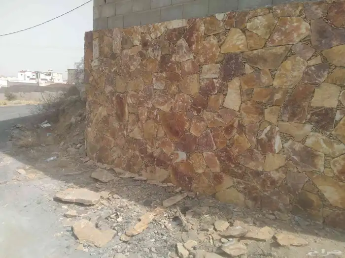 معلم حجر تلبيس طبيعي ورص ارضي حجار مسفره او حجر تنومه 6