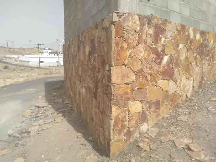 معلم حجر تلبيس طبيعي ورص ارضي حجار مسفره او حجر تنومه 5