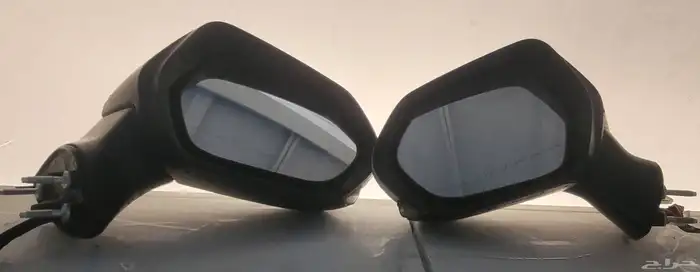 مرايات كامري 2025 1