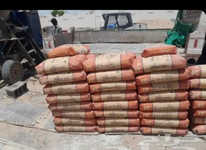 دينا قلاب بطحاء اكياس واسمنت وطواب صغير وبلك وعتب ونقل مخالف 4