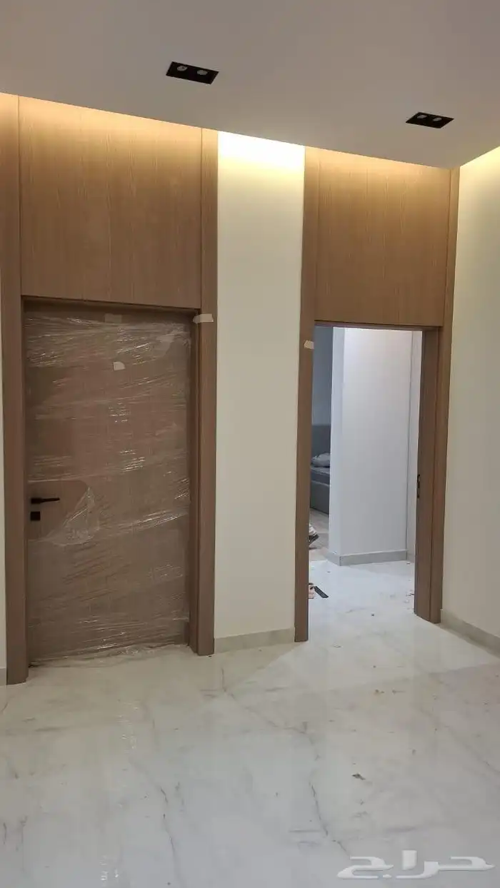 اعمال درابزين زجاج الومنيوم ابواب خشب ابواب حديد 9