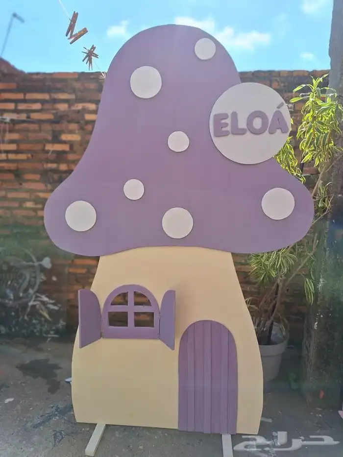 ديكورات حسب التصميم والمقاسات المطلوبه ولون الدهان 4