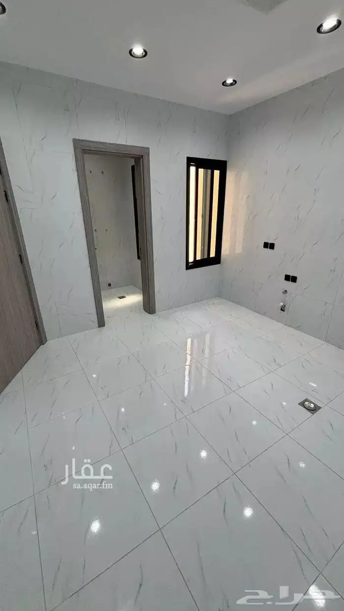 دورين بمجلس خارجي وملحق 9