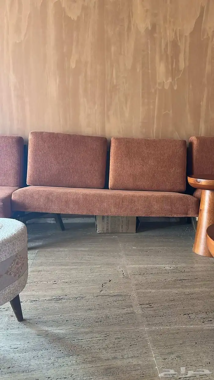 نجار أبواب فك وصيانه وتصليح اثاث دواليب وسراير ومكاتب وطاولا 1